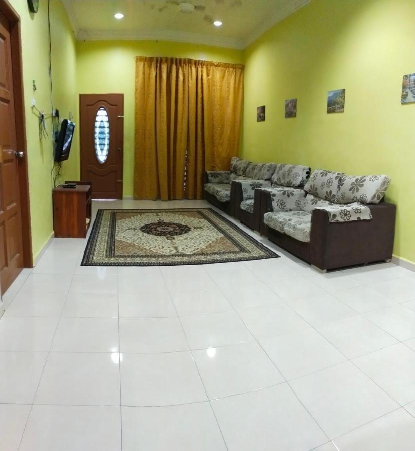 Assyifa Homestay Dungun Exterior foto